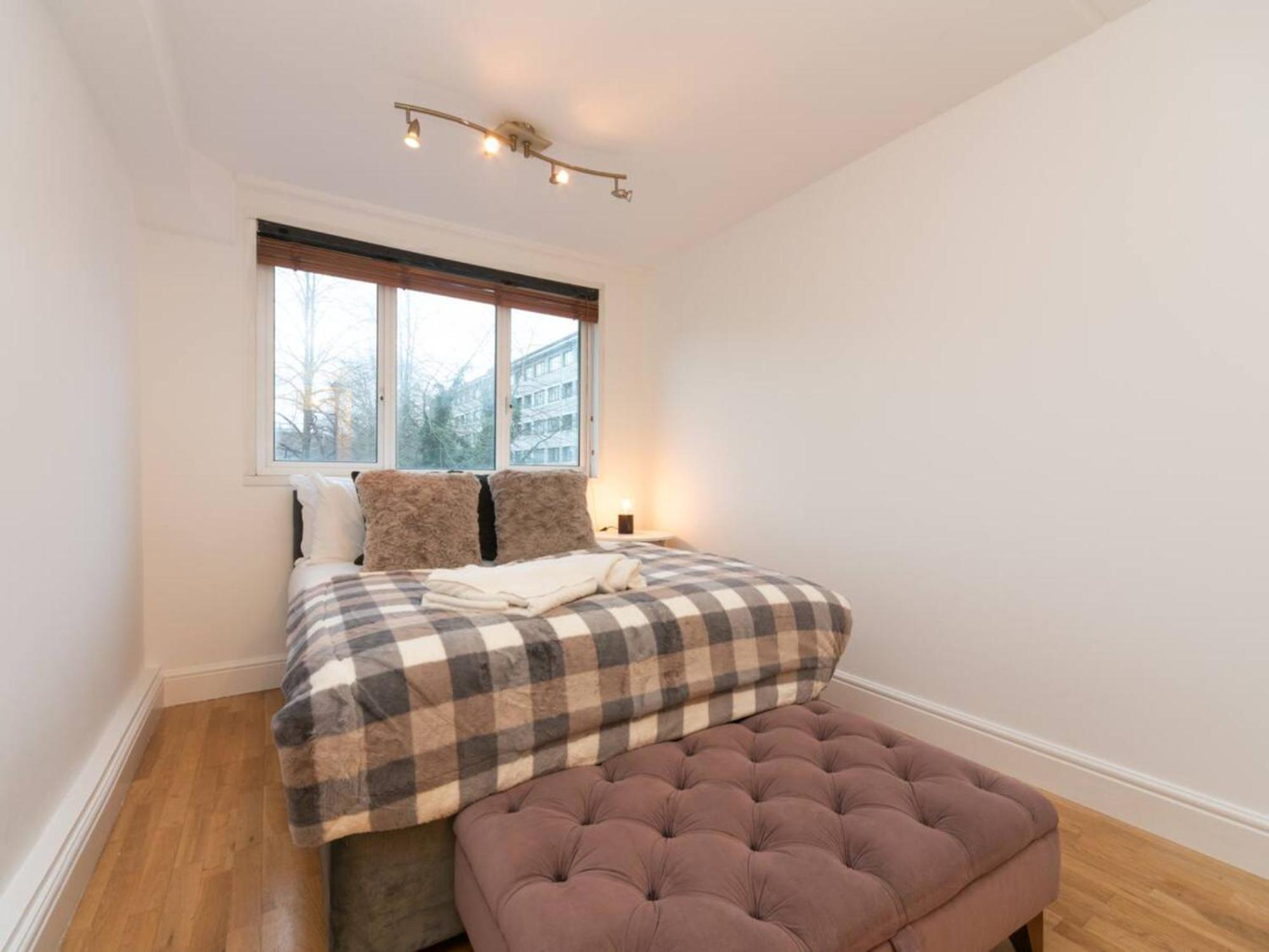 Appartamento Pass The Keys Canal-view Flat Near Madame Tussauds Londra